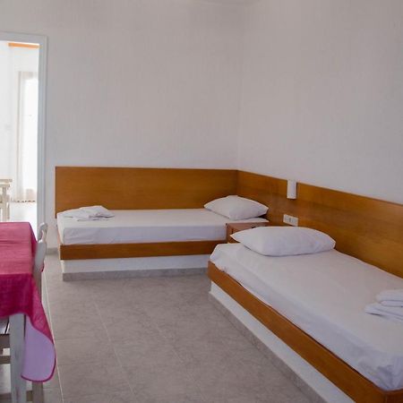 Artemis Aparthotel Makrýgialos Buitenkant foto