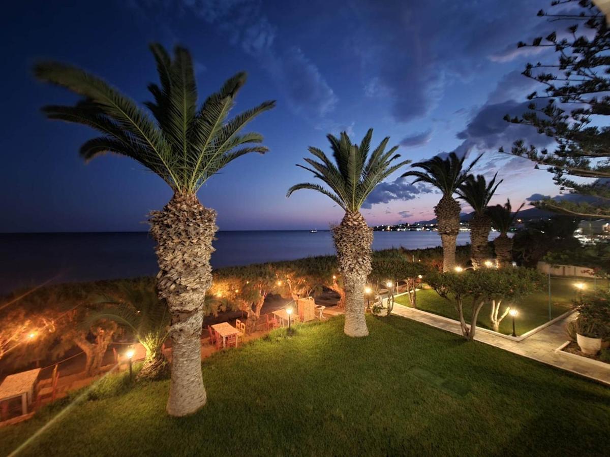 Artemis Aparthotel Makrýgialos Buitenkant foto