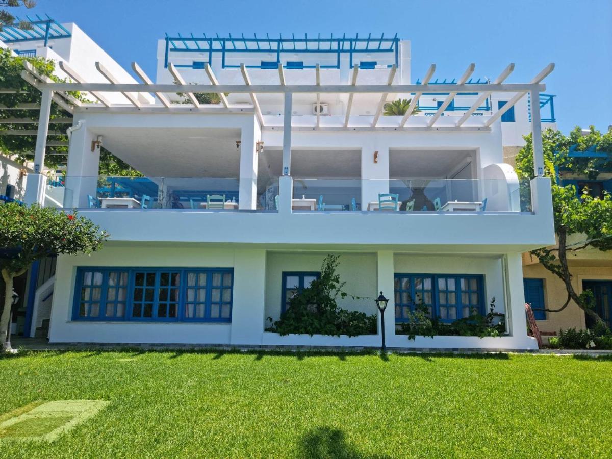 Artemis Aparthotel Makrýgialos Buitenkant foto